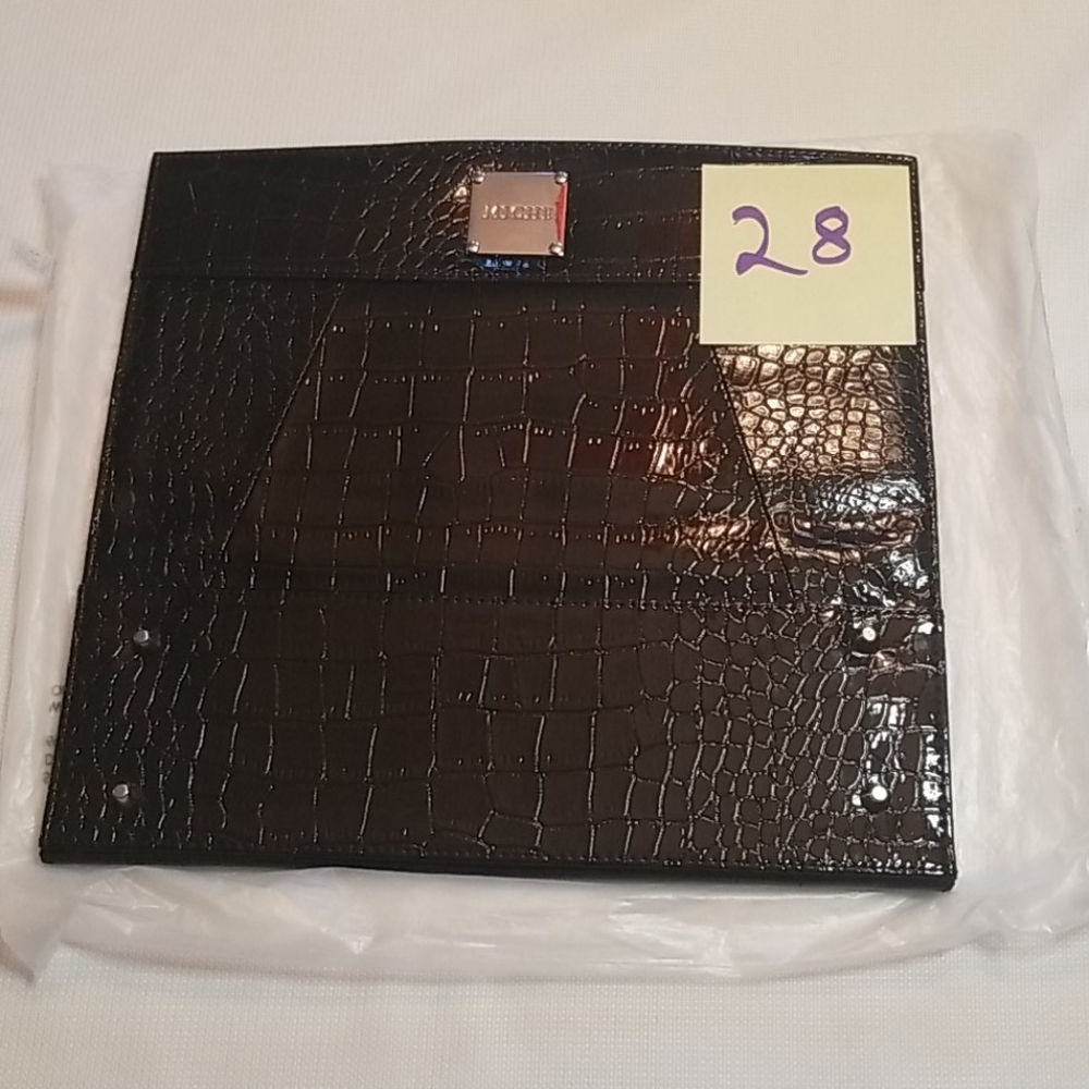 Black miche shell
